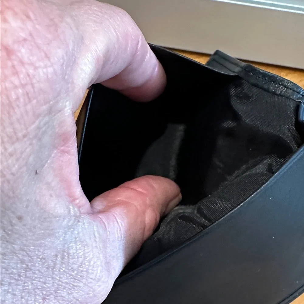 Tiffany &co France calf skin wallet card holder never used $350 unisex - Picture 6 of 8